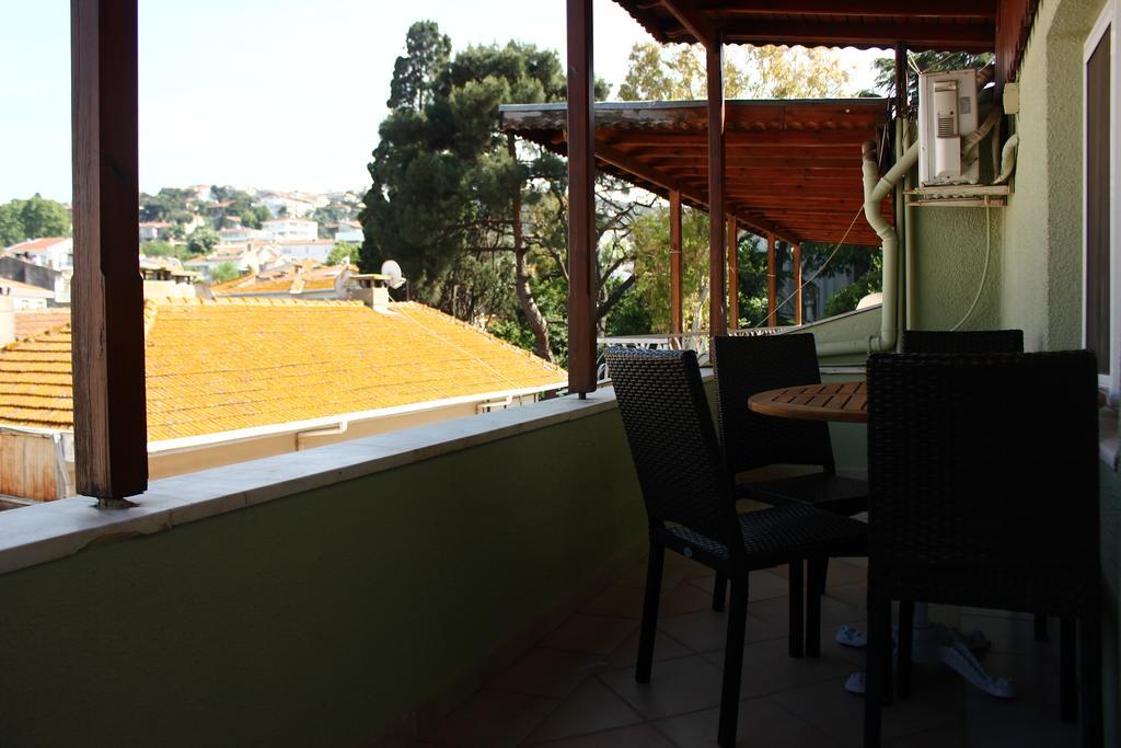 Bueyuekada Apart Hotel - Yeni Apart Adalar Esterno foto