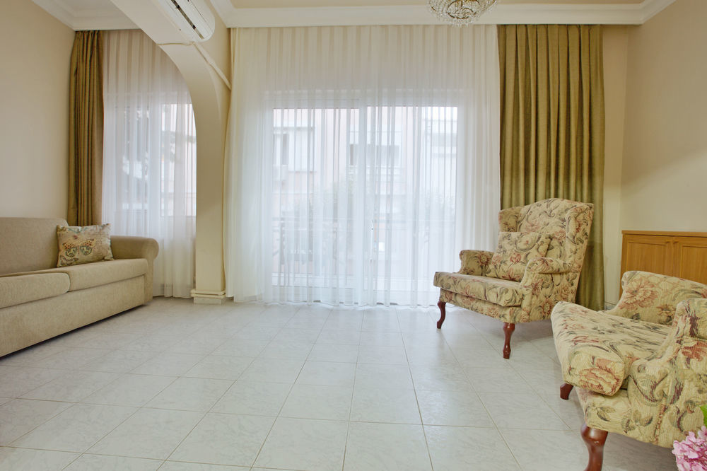 Bueyuekada Apart Hotel - Yeni Apart Adalar Esterno foto