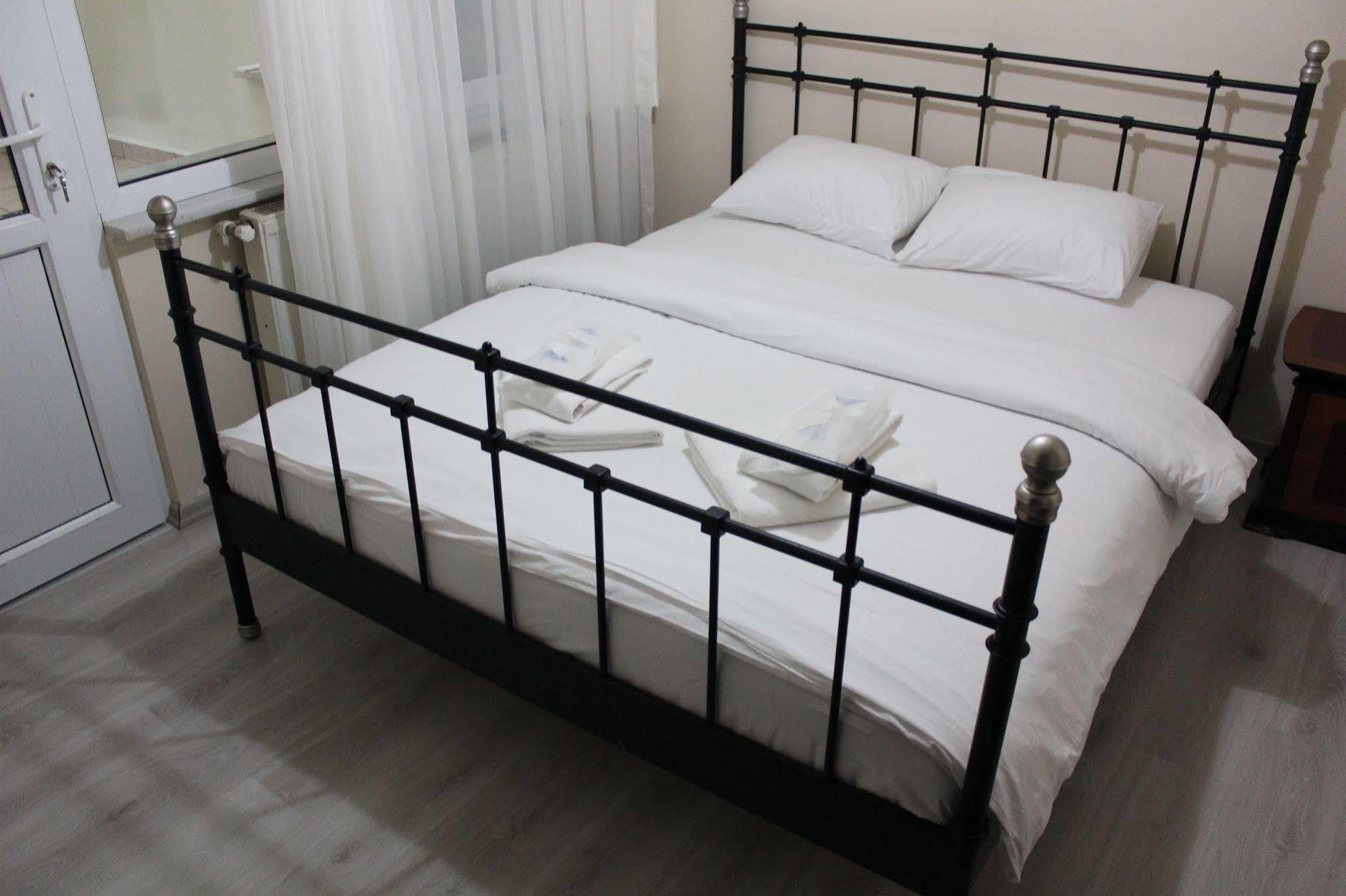 Bueyuekada Apart Hotel - Yeni Apart Adalar Esterno foto