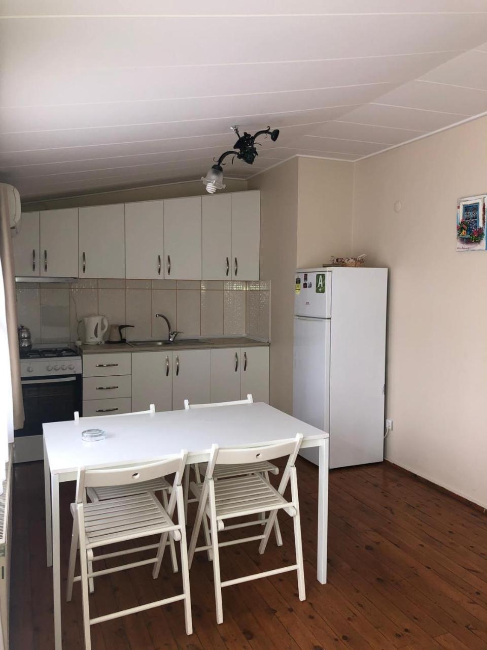 Bueyuekada Apart Hotel - Yeni Apart Adalar Esterno foto